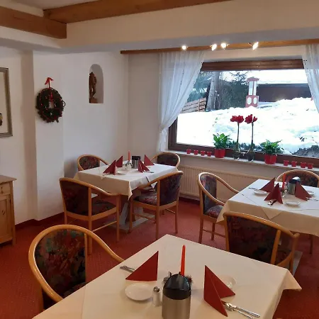 Отель Klausnerhof Garni