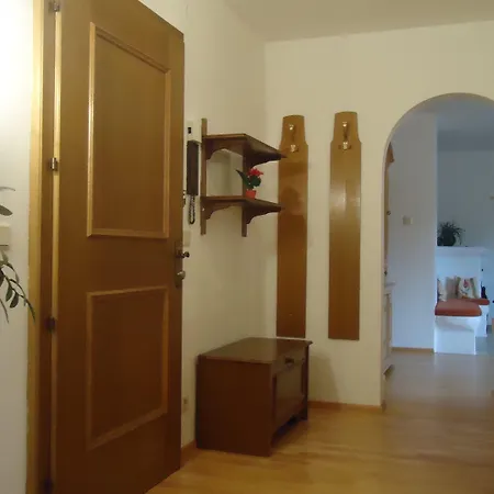 Klausnerhof Garni Зеефельд в Тироле