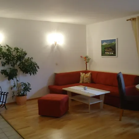 Landhaus Klausnerhof Garni 3*