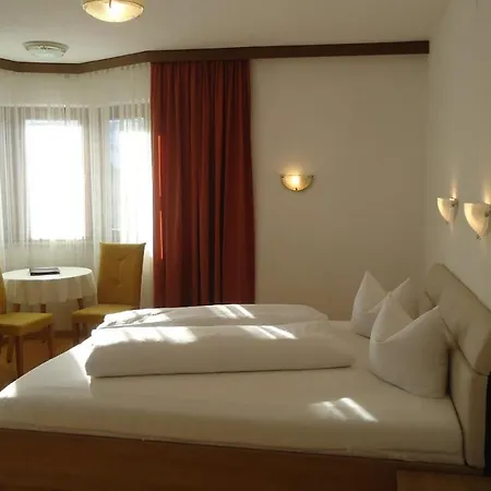 Klausnerhof Garni Отель