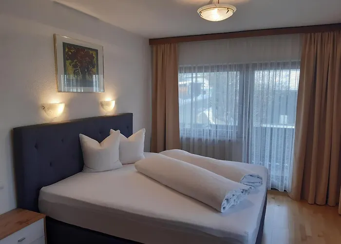 Hotel Klausnerhof Garni Seefeld in Tirol